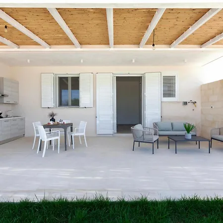 La Reimunda Among Greenery