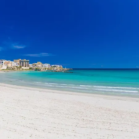 Casa de Férias La Reimunda Among Greenery Otranto